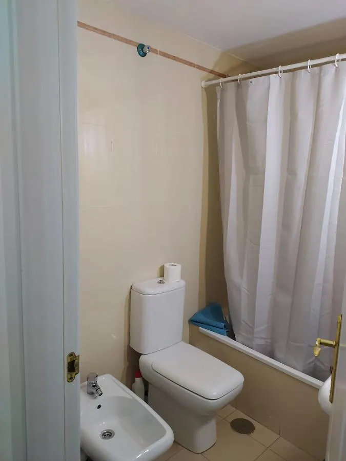 Precioso Apartamento Con Garaje En Avenida Andalucia 77 Playa Mezquitilla Algarrobo